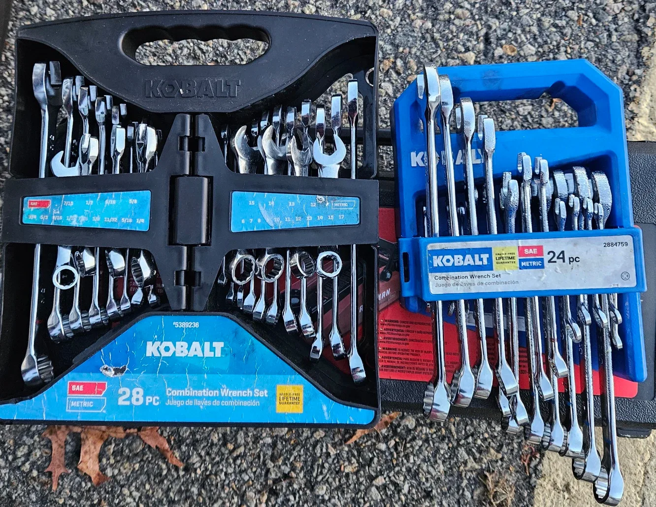 Craftsman 2.25 Ton Jack & Kobalt Combination Wrench Sets image indicator(4)