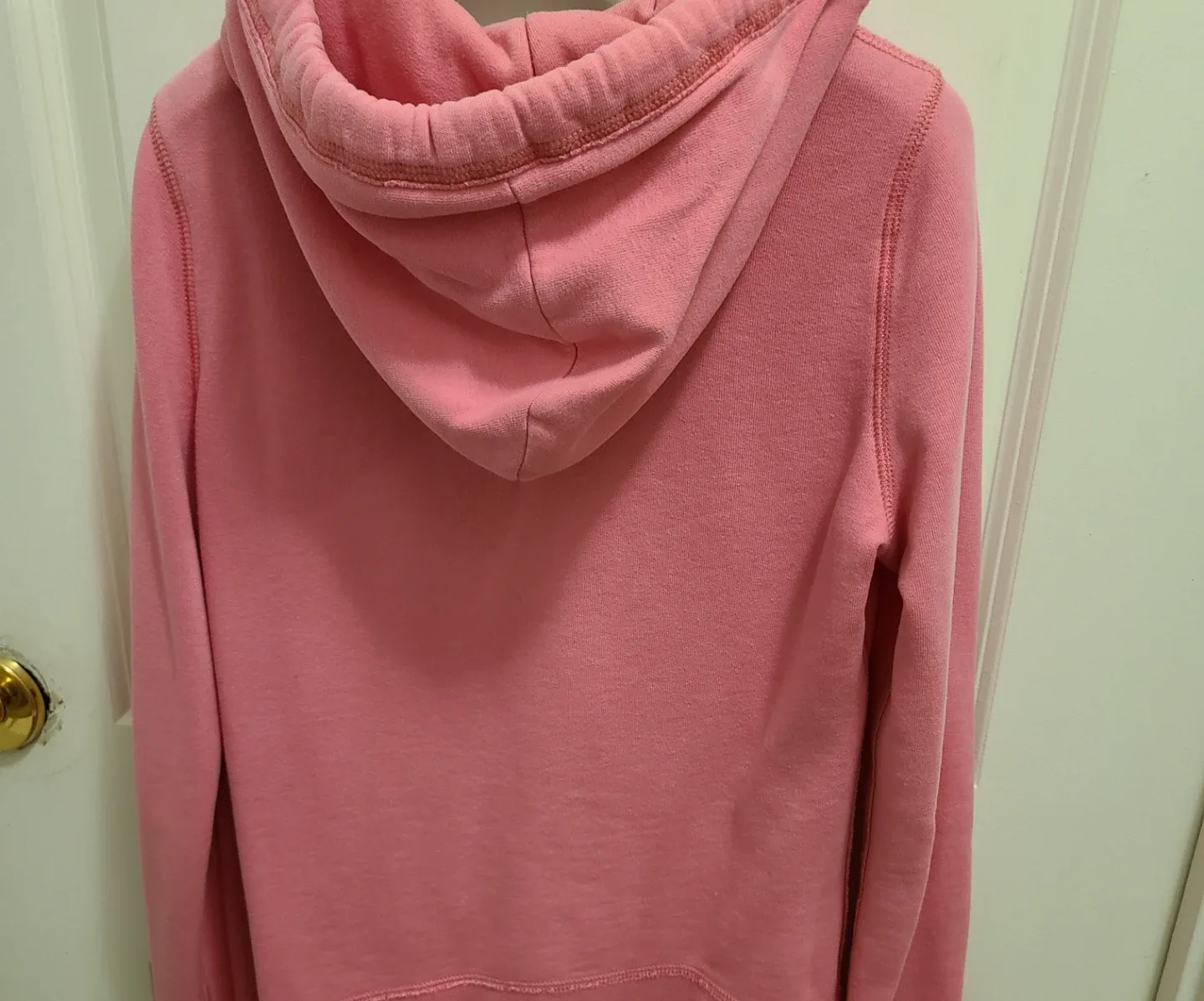 Abercrombie & Fitch Pink Hoodie image indicator(2)