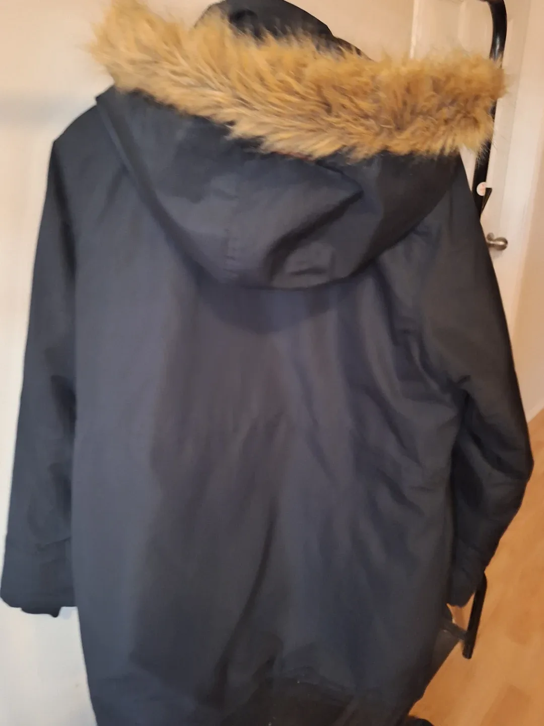 Canada Weather Gear Black Winter Jacket image indicator(2)