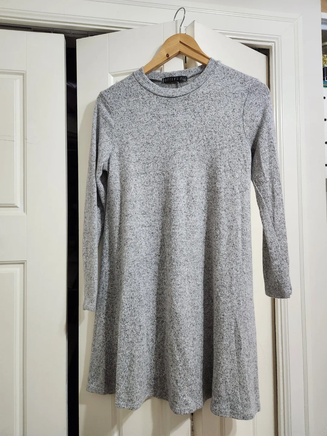 Grey Long Sleeve Dress image indicator(2)