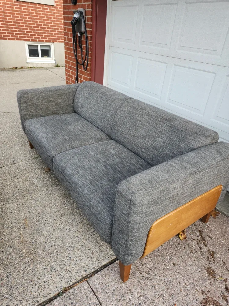 Grey Three-Seater Sofa -Structube Maui