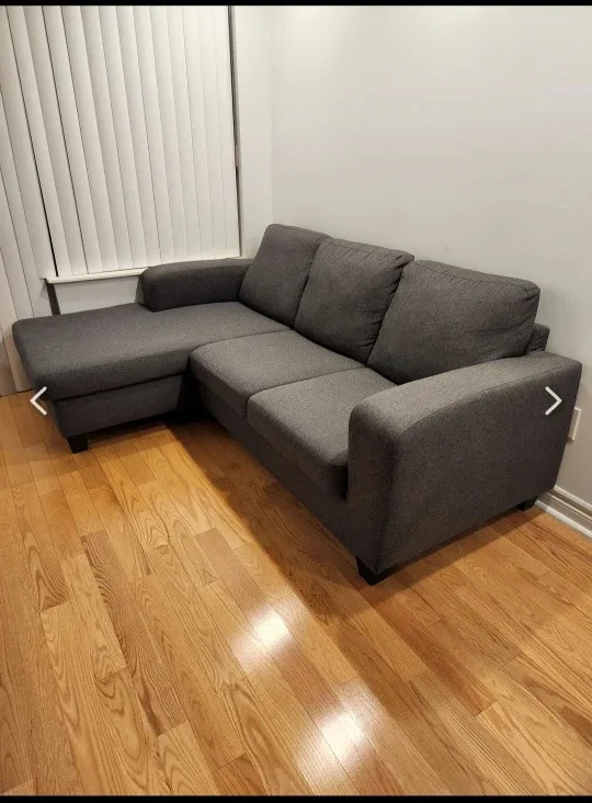Free delivery Grey Sectional Sofa