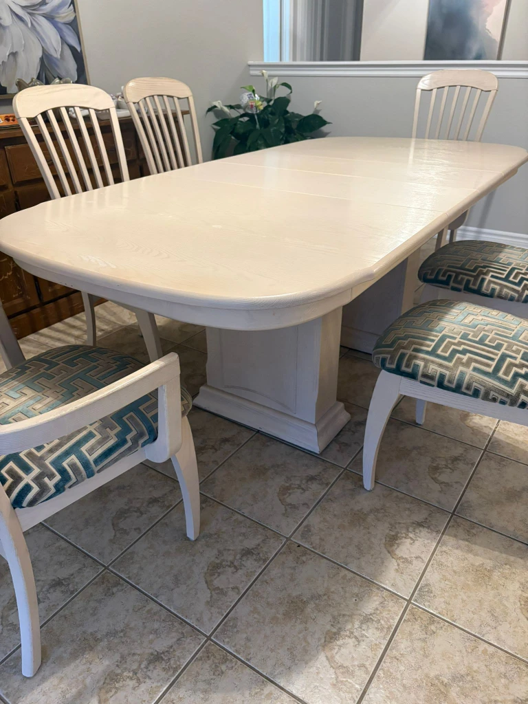 Dining Table with 6 Chairs