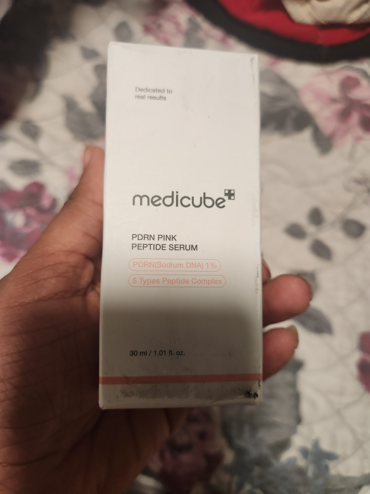 Medicube PDRN Pink Peptide Serum (30ml)