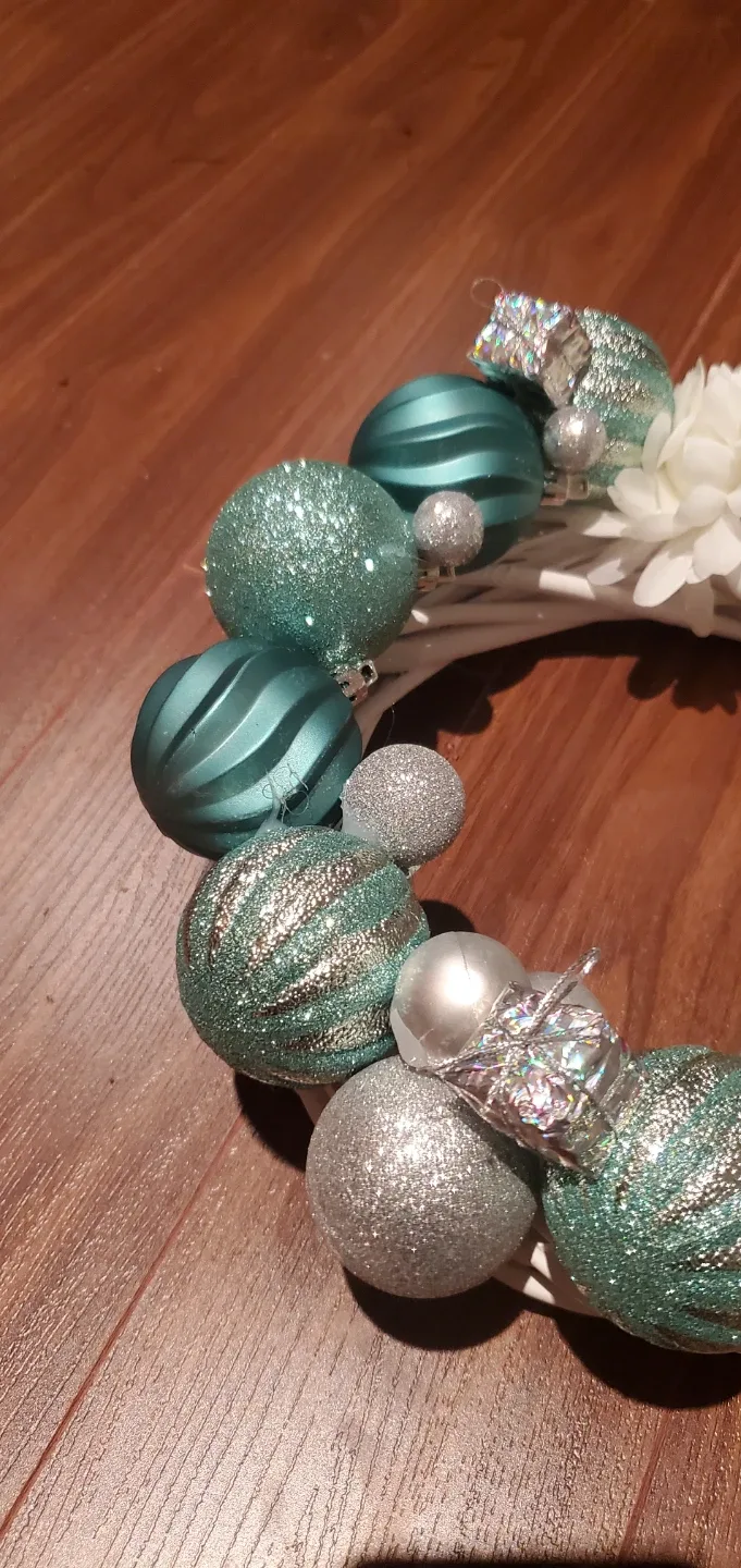 Christmas wreath image indicator(4)