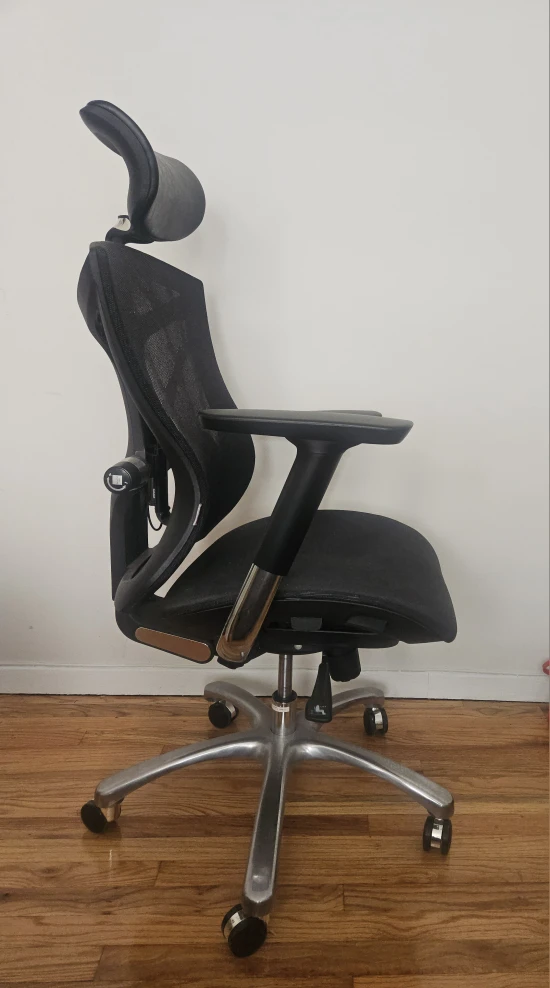 Ergonomic Mesh Office Chair - Black - photo 3