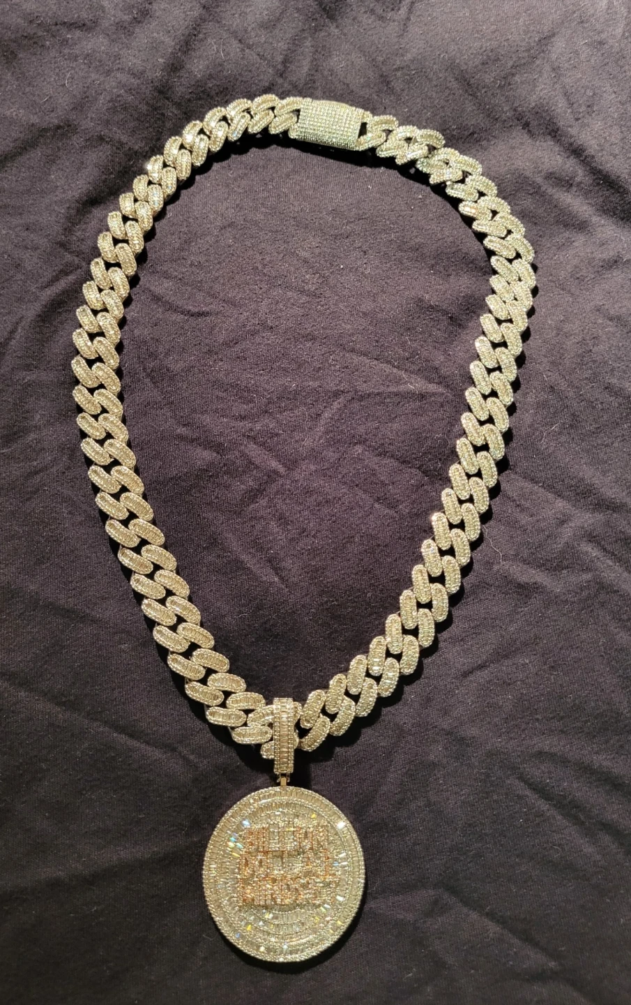 Cuban Link Chain with Pendant