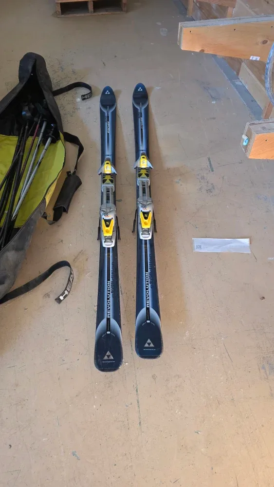 Skis and Bindings For Sale image indicator(5)