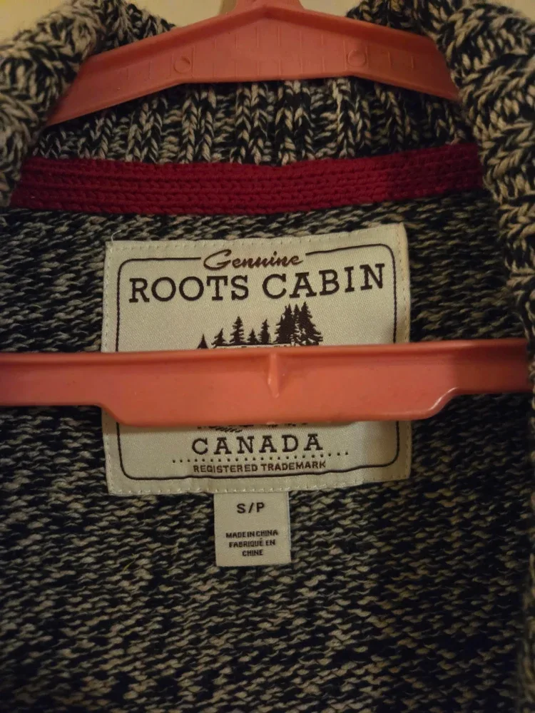 Roots Cabin Cardigan - Size S/P