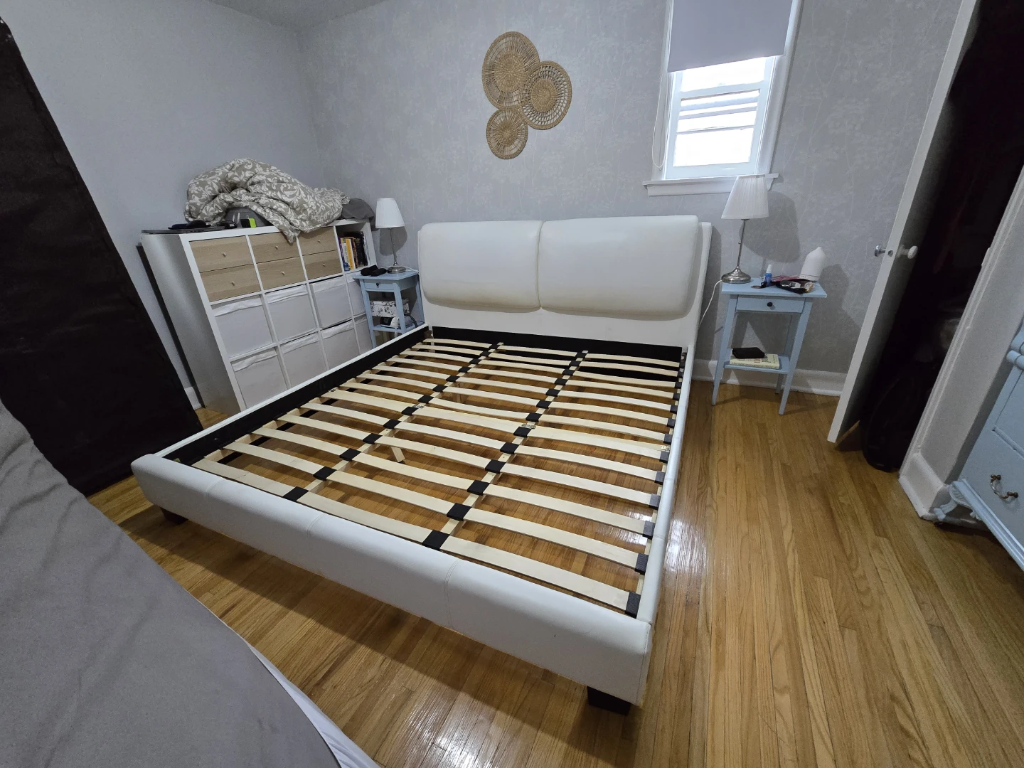 White Leather Bed Frame (King) - photo 4