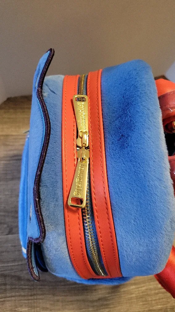 Loungefly Sonic the Hedgehog Faux Fur Backpack image indicator(3)