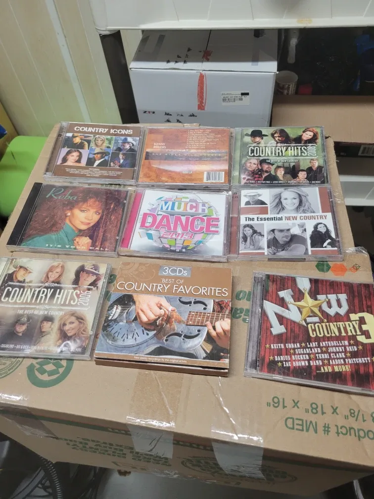 Mixed Lot of Country Music CDs
