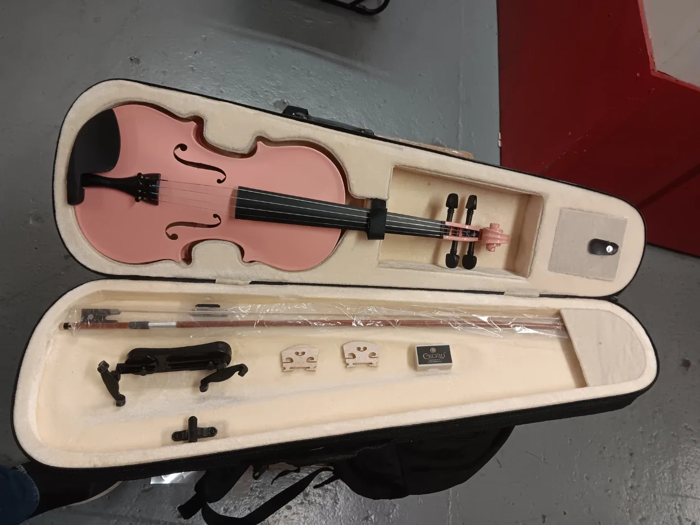 Mendini 4/4 Pink Violin with Case image indicator(4)