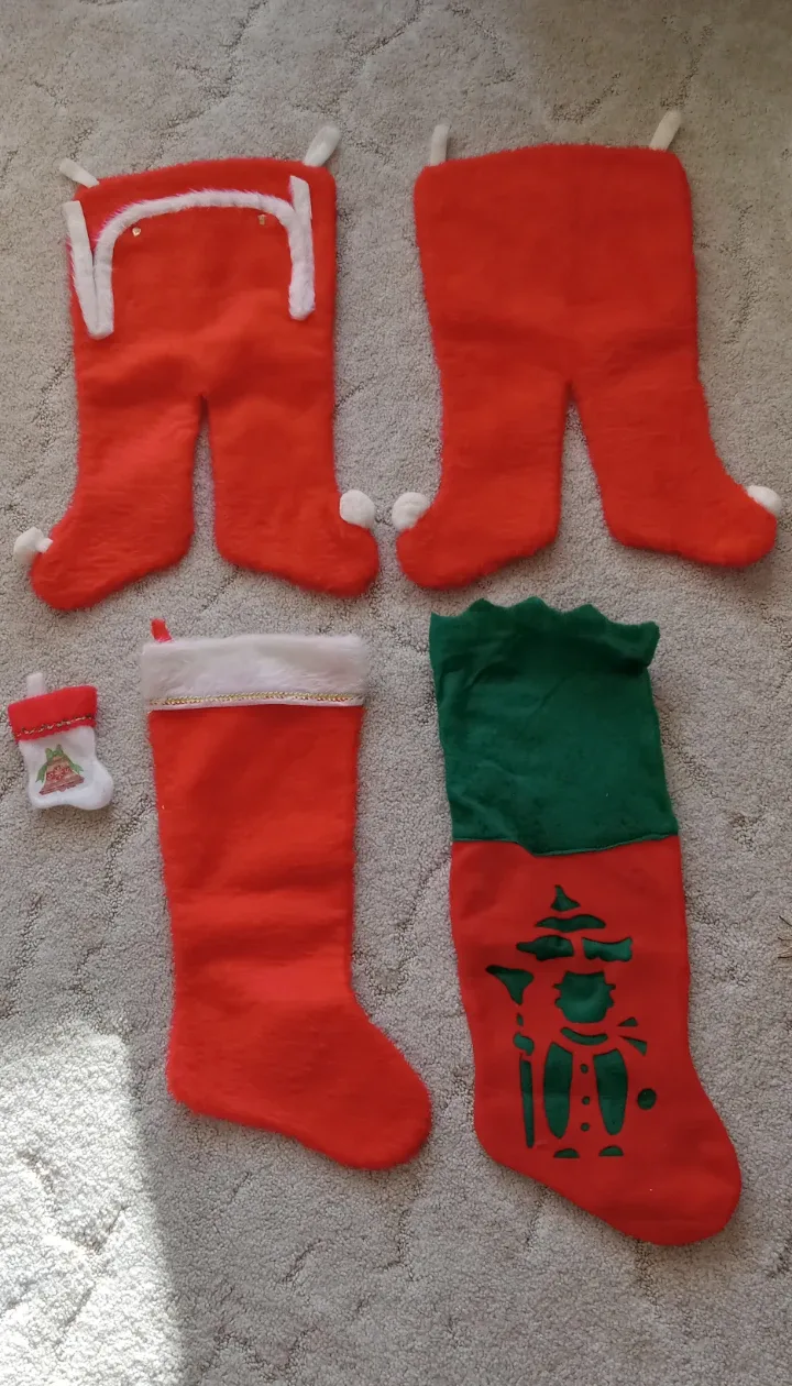 Assorted christmas stockings image indicator(3)
