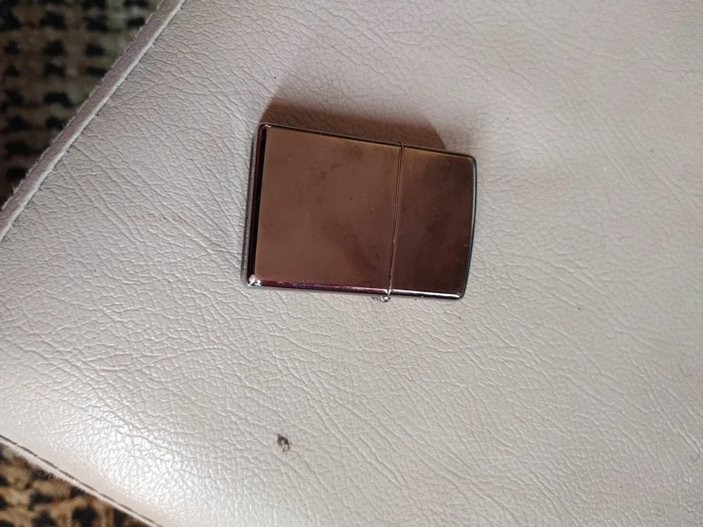 Zippo Lighter with Striped Design image indicator(4)