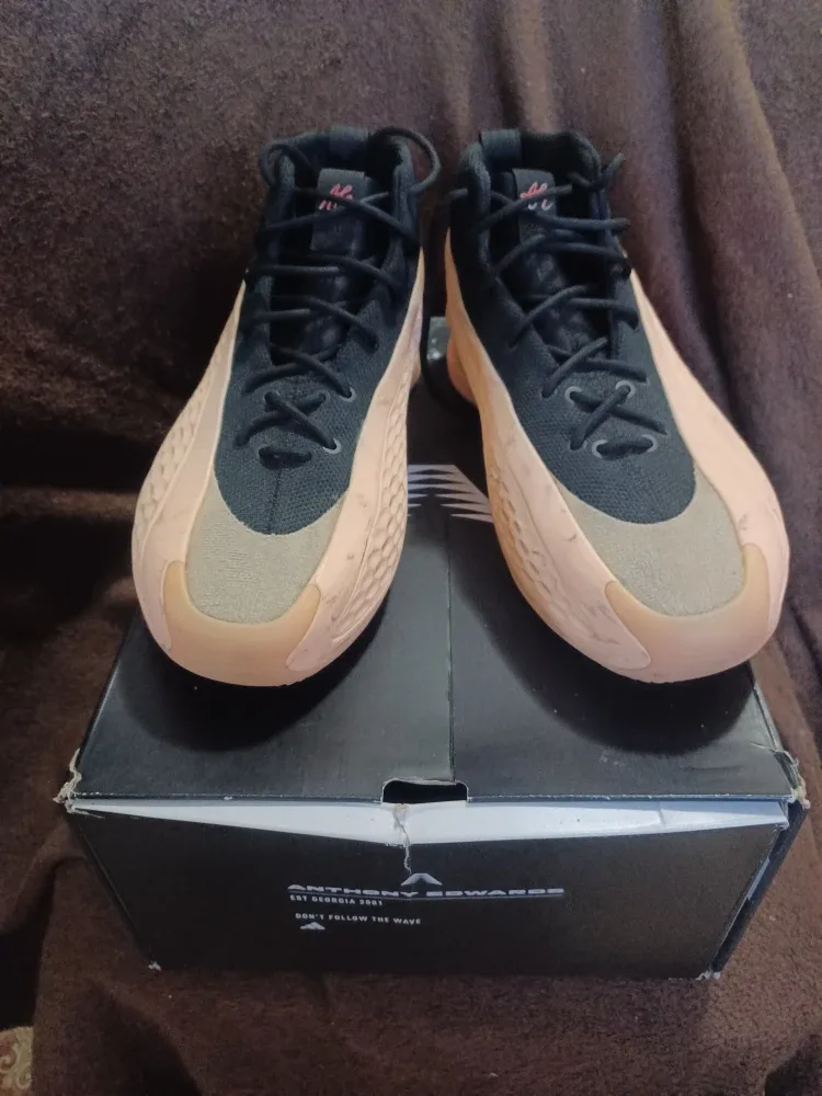 Adidas ae 1 with love size 10.5 image indicator(2)