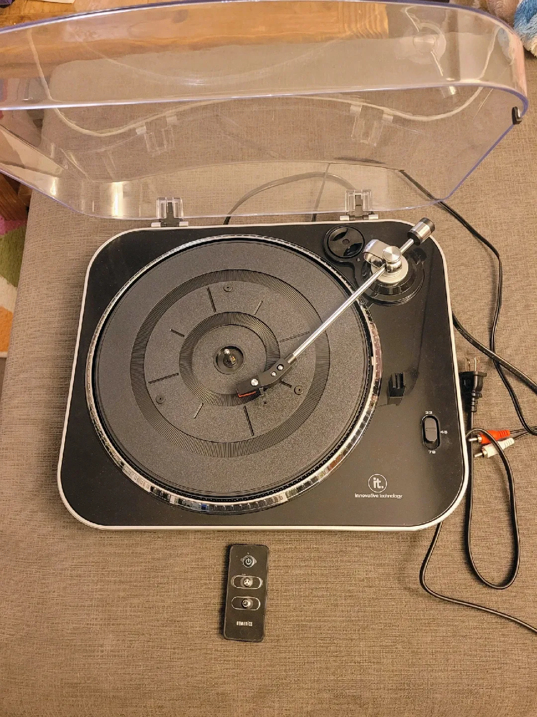 New! USB Turntable, record vinyl to MP3 image indicator(2)