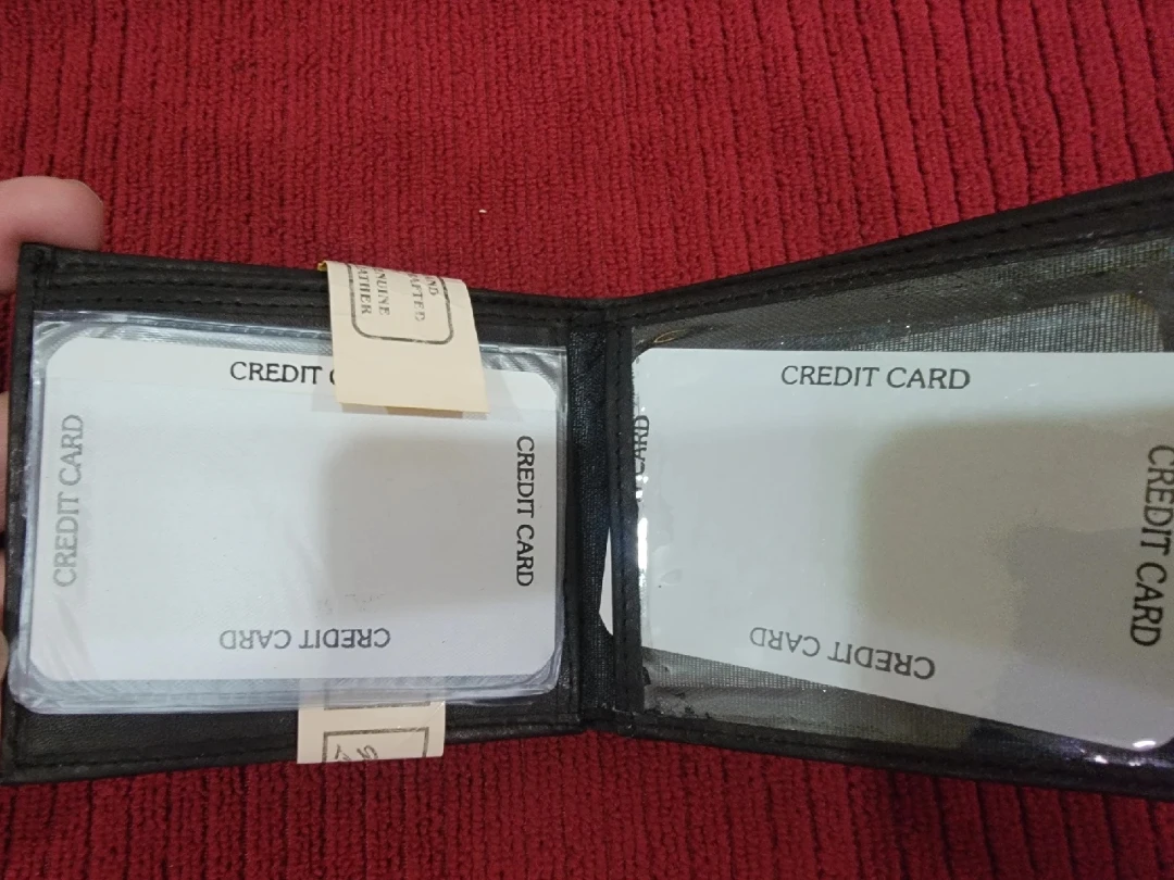 Handmade Bi-Fold Multi-Window Pass Case - photo 2