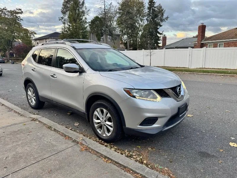 2015 NISSAN ROGUE SV AWD