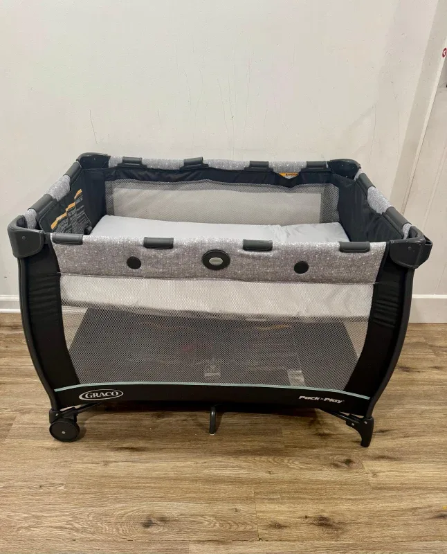 Graco Pack 'n Play Travel Dome Portable Playard image indicator(3)