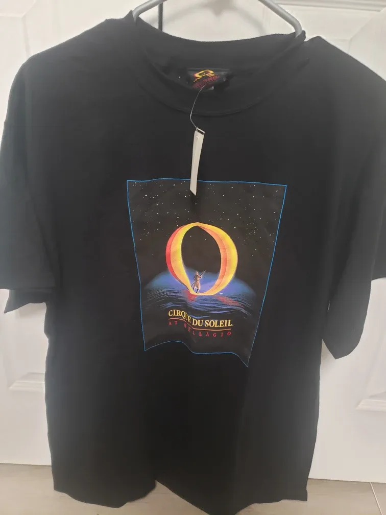 Cirque du Soleil Black T-Shirt image indicator(2)