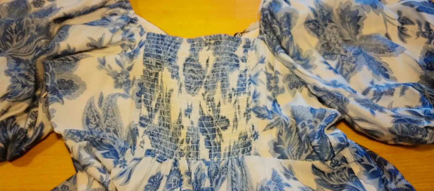 MINKPINK Perla Midi Dress - Blue Floral, XXL image indicator(8)