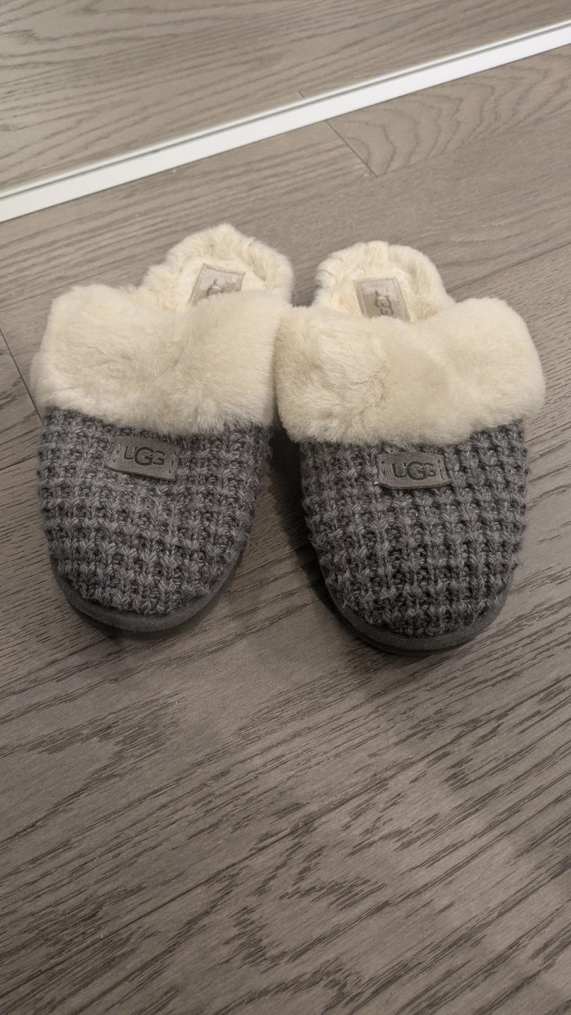 UGG Grey Knit Slippers - photo 2