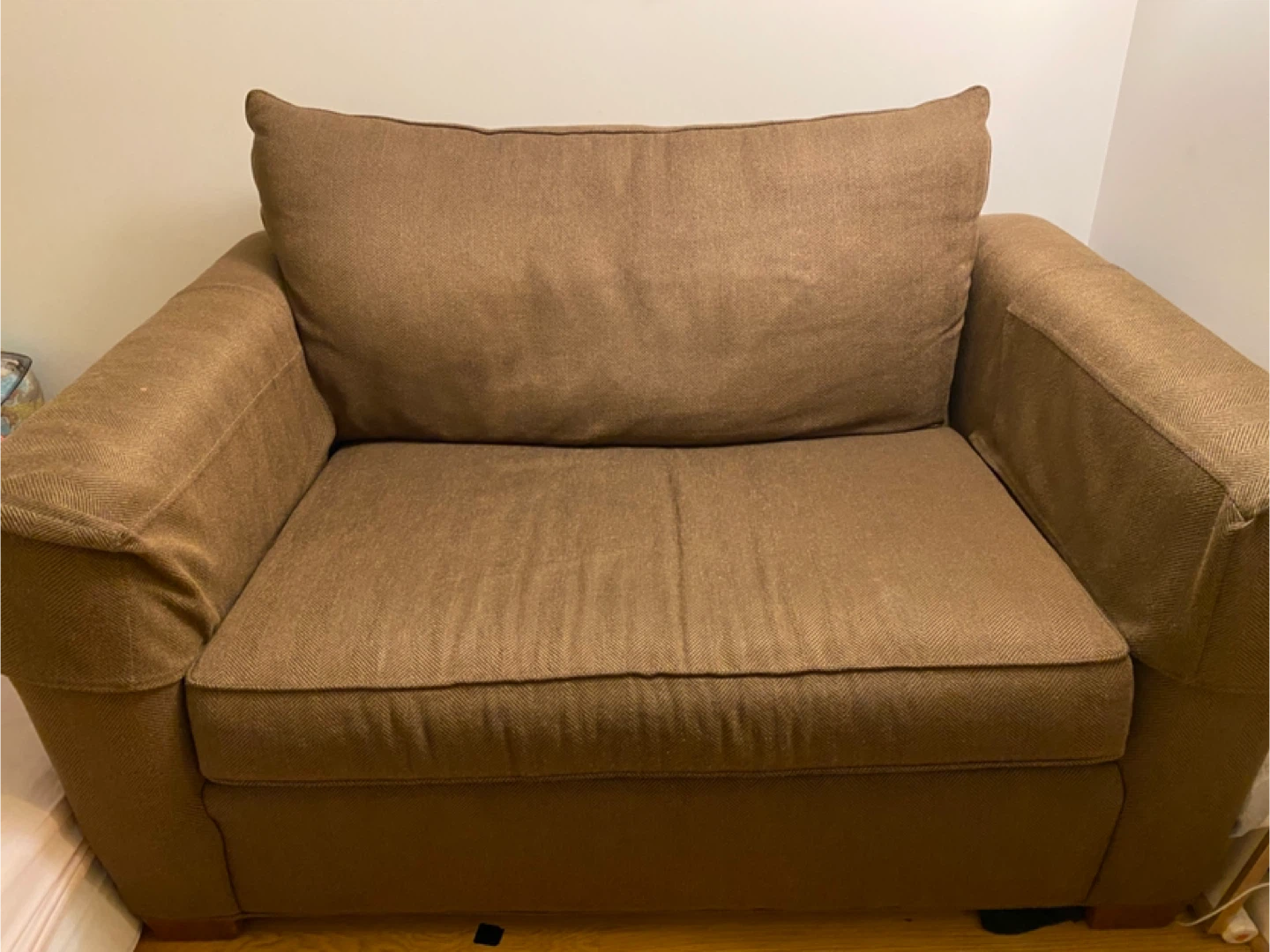 Ethan Allen Brown air mattress pull out sofa Sofa