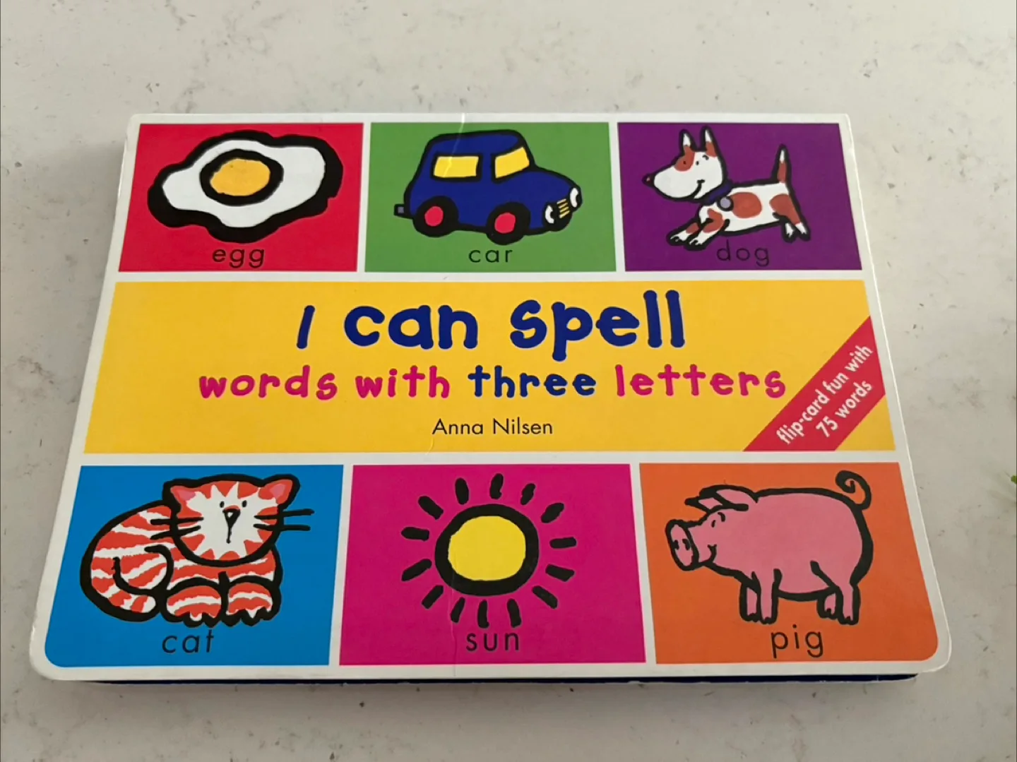 I Can Spell Words with Three Letters Book image indicator(2)
