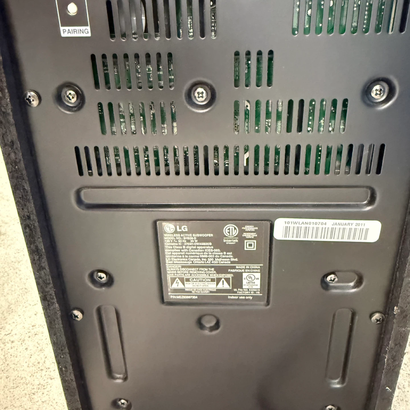 LG Wireless Active Subwoofer - photo 2
