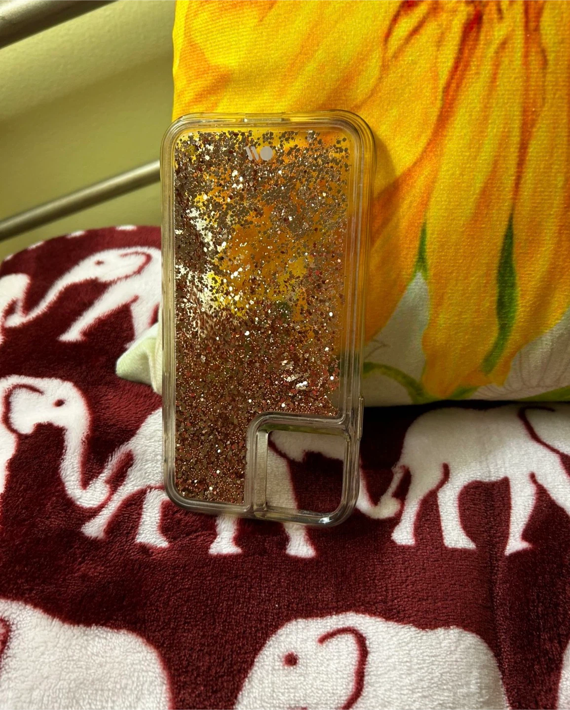 Sonix iPhone Case with Glitter - Like New! - photo 4