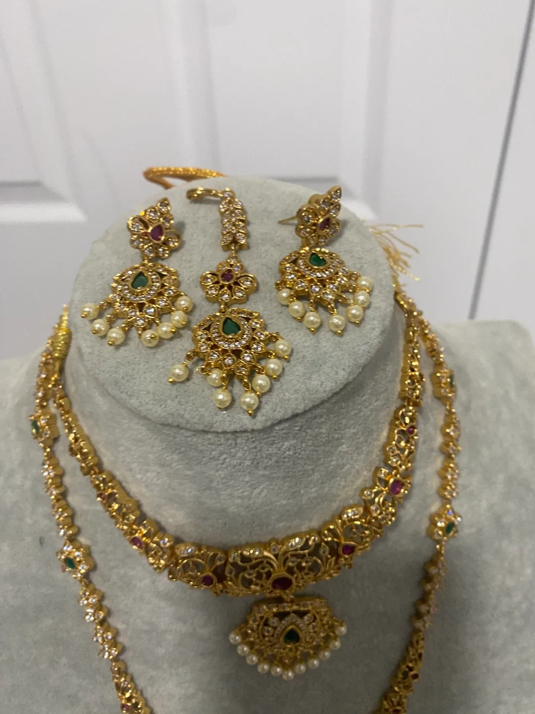 Gold Plated Necklace & Earring Set thumbnail