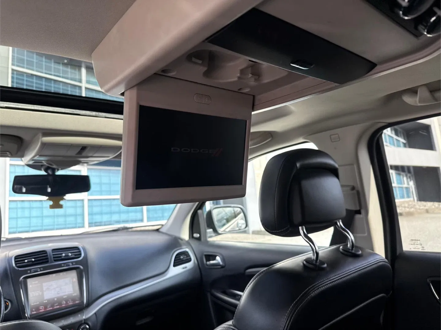 2018 Dodge Journey Crossroad image indicator(8)