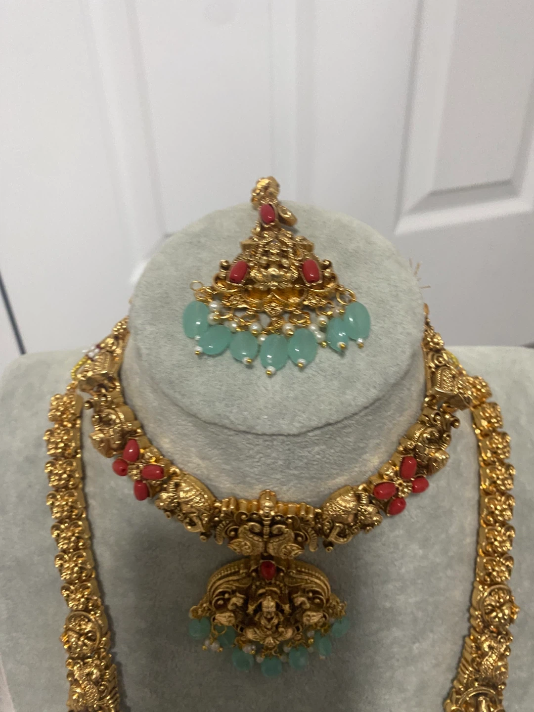 Indian Gold Plated Necklace Set - photo 2