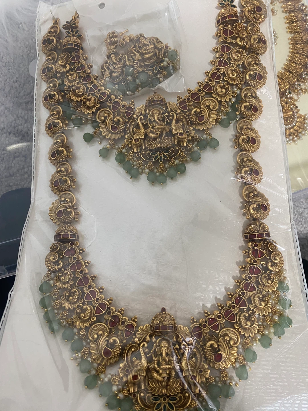 Indian Gold Plated Necklace Set - photo 3
