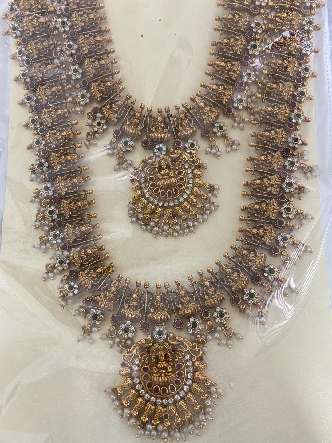 Gold Indian Jewelry Set - photo 3
