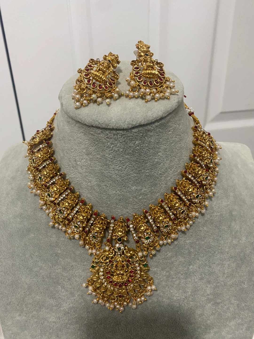 Gold Necklace and Earring Set - photo 3