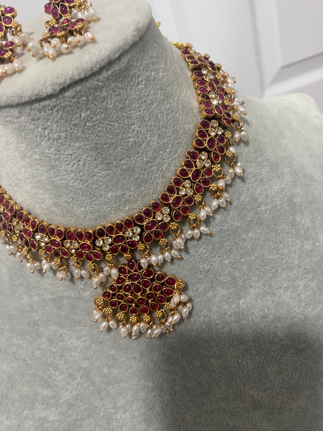 Necklace & Earring Set - Red & Gold thumbnail