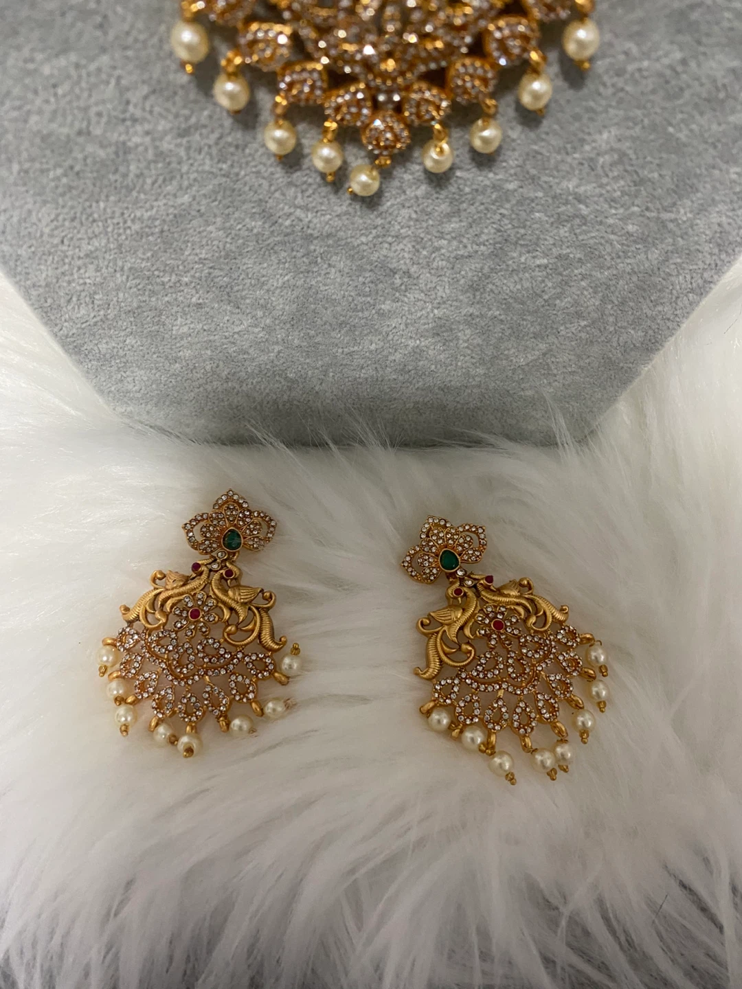 Gold Indian Jewelry Set - photo 4