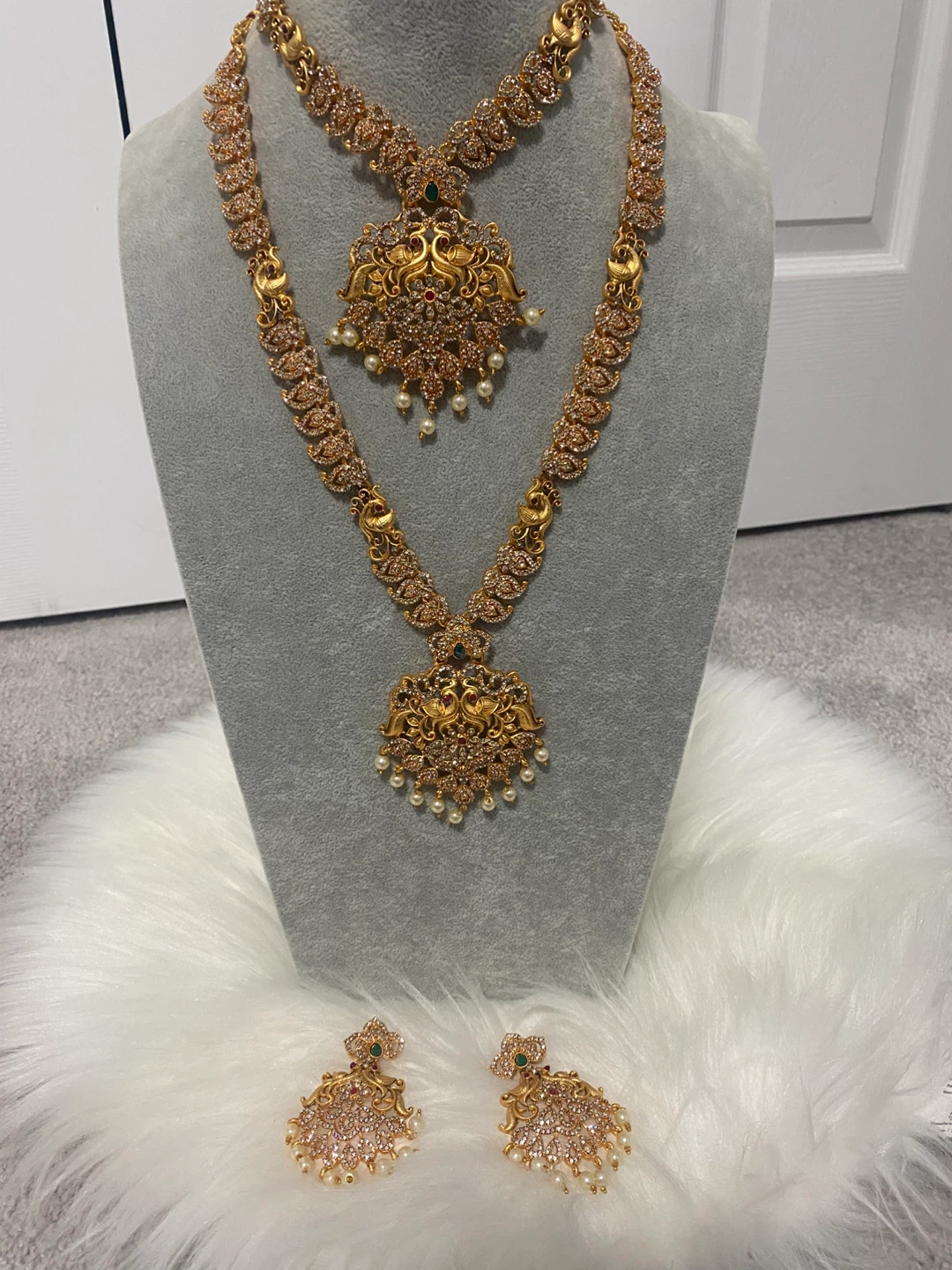 Gold Indian Jewelry Set - photo 5