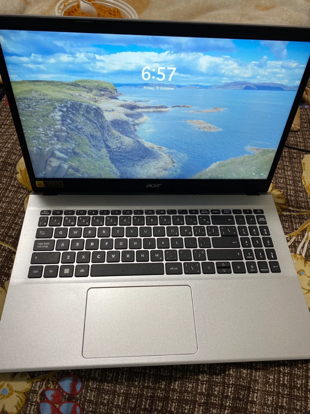 Acer Aspire 5 Laptop - Silver image indicator(3)