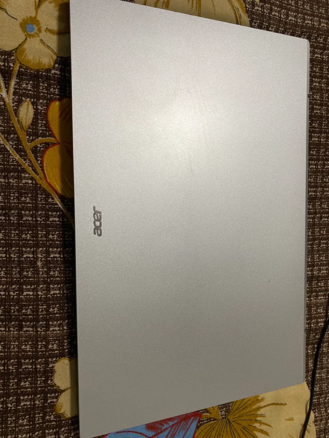 Acer Aspire 5 Laptop - Silver image indicator(2)