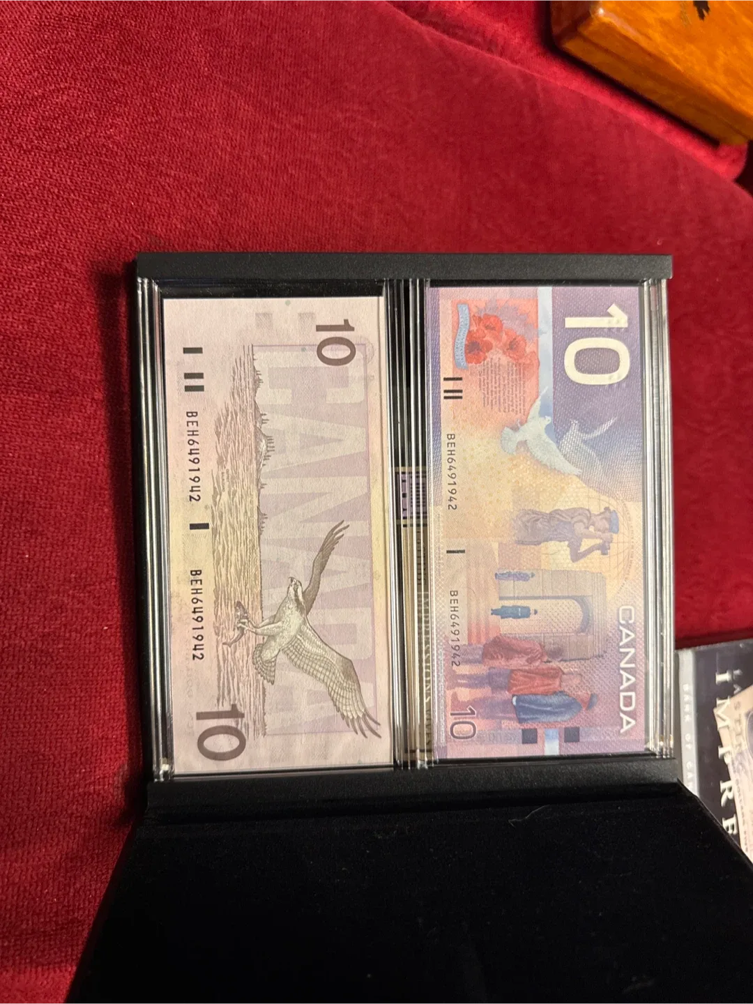 Canadian Bank Notes & Silver Dollar Coin Collection image indicator(8)