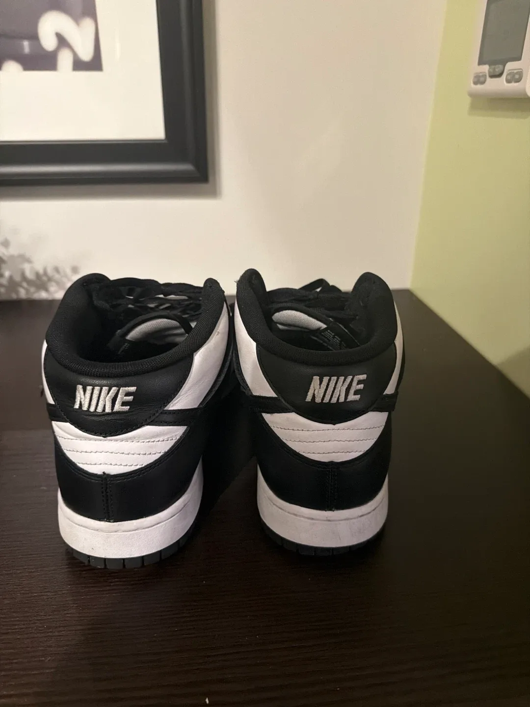 Nike Dunk High Panda Shoes image indicator(3)