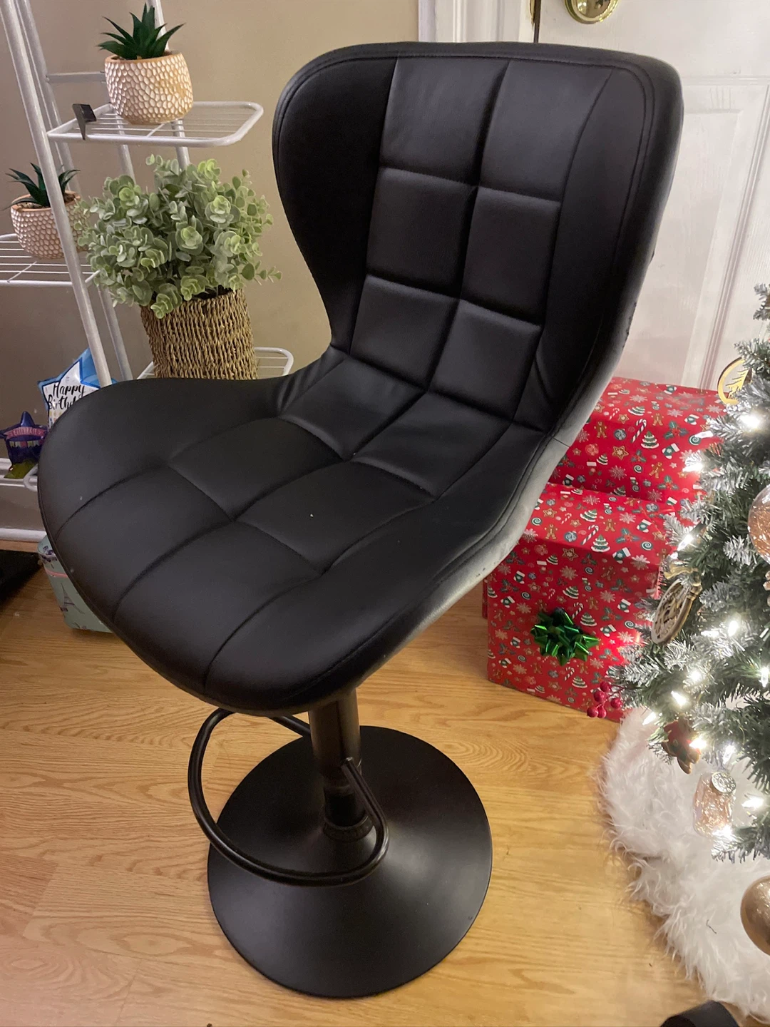 swivel chair