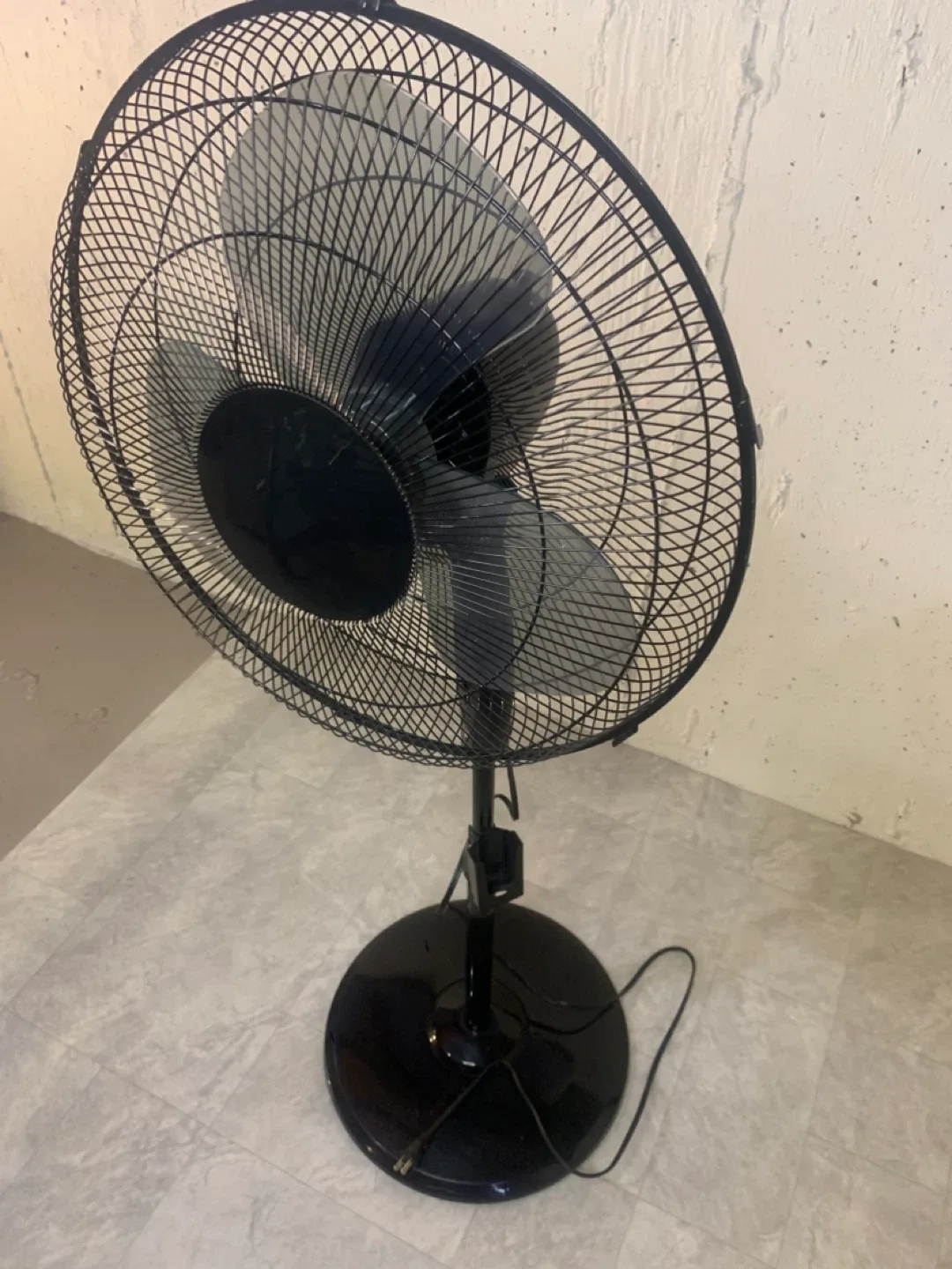 ERA GEAR Black Stand Fan - indoor fans image indicator(7)