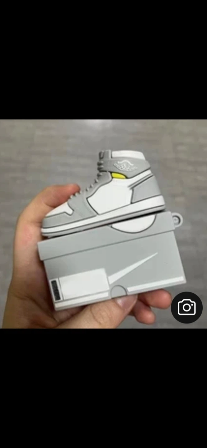 Air Jordan 1 AirPods Case - photo 2