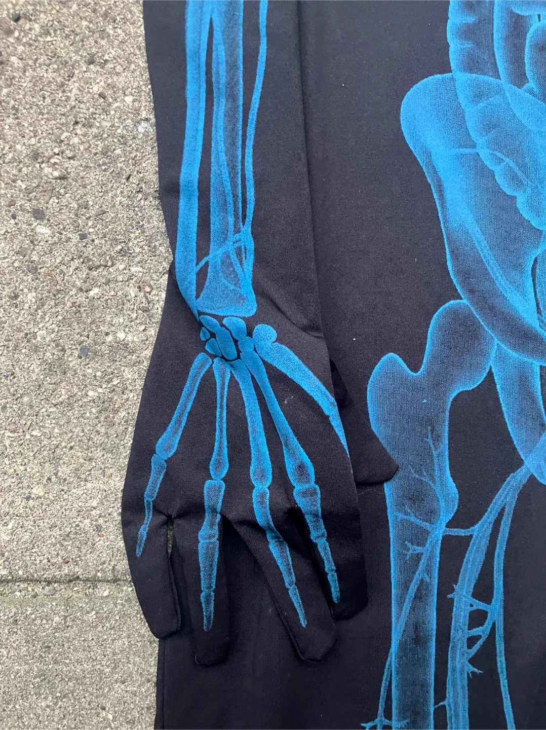 Adult X-Ray Skeleton Costume - Size Tall image indicator(6)