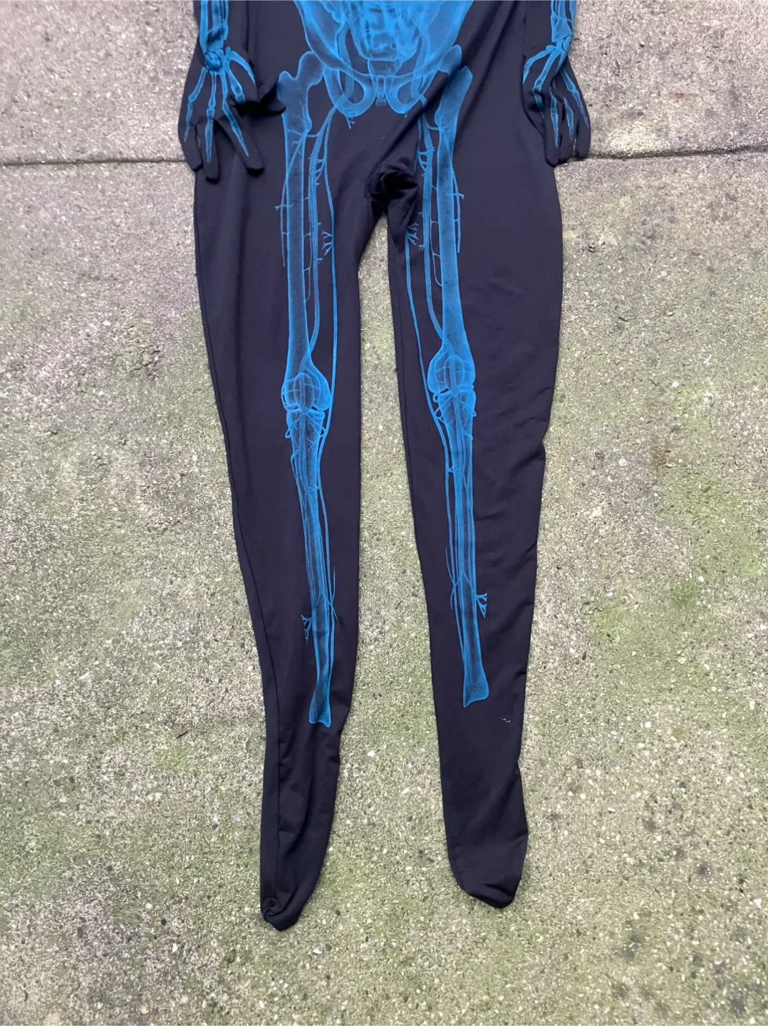 Adult X-Ray Skeleton Costume - Size Tall image indicator(3)