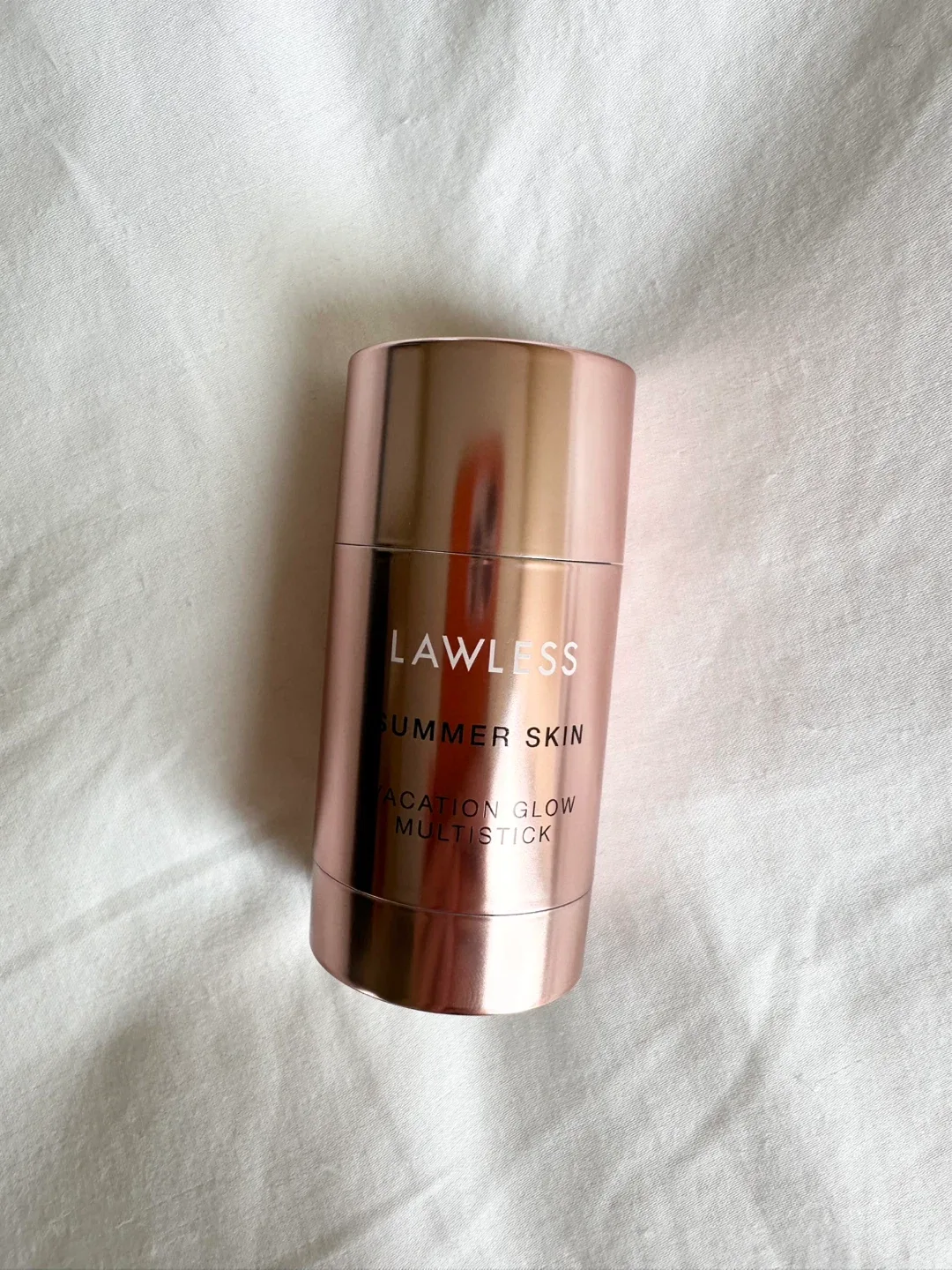 Lawless Glow Multistick Highlighter in Tropics image indicator(2)